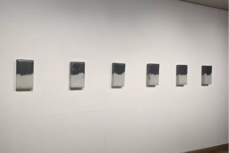 &amp;lt;숨의 시간&amp;gt; 2023-2026, Clay, smoke-fired, Dimensions variable